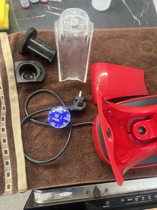 Кафемашина долче густо с капсули