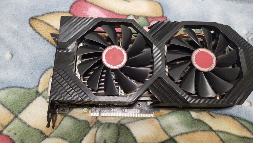 Видеокарта RX590 XFX 8gd