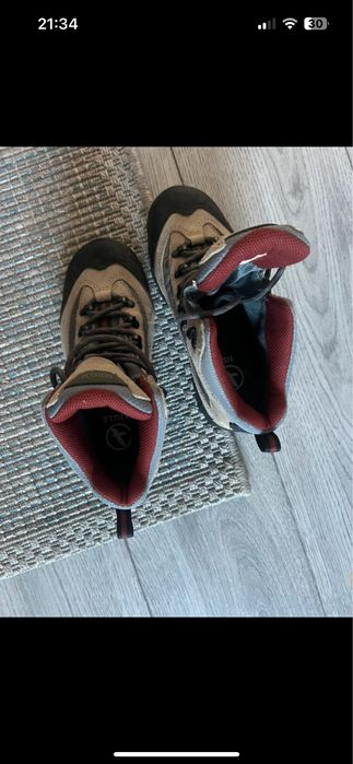 Ghete Aigle ,potrivit pentru sezonul rece.