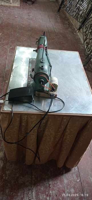 Савецкий shvenniy tikuv mashinasi sotiladi