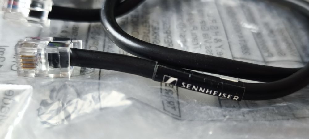 Оригинален кабел Sennheiser (RJ11/RJ45) – НОВ