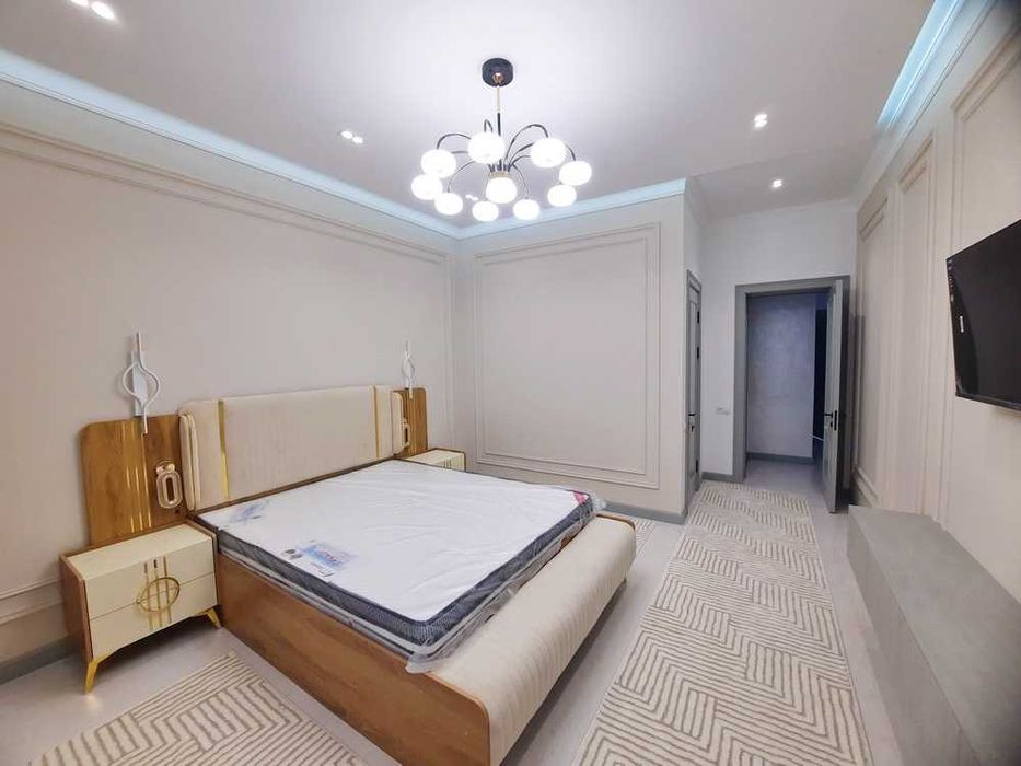 Евродом 2,5 сотки на метро Буюк Ипак Йули