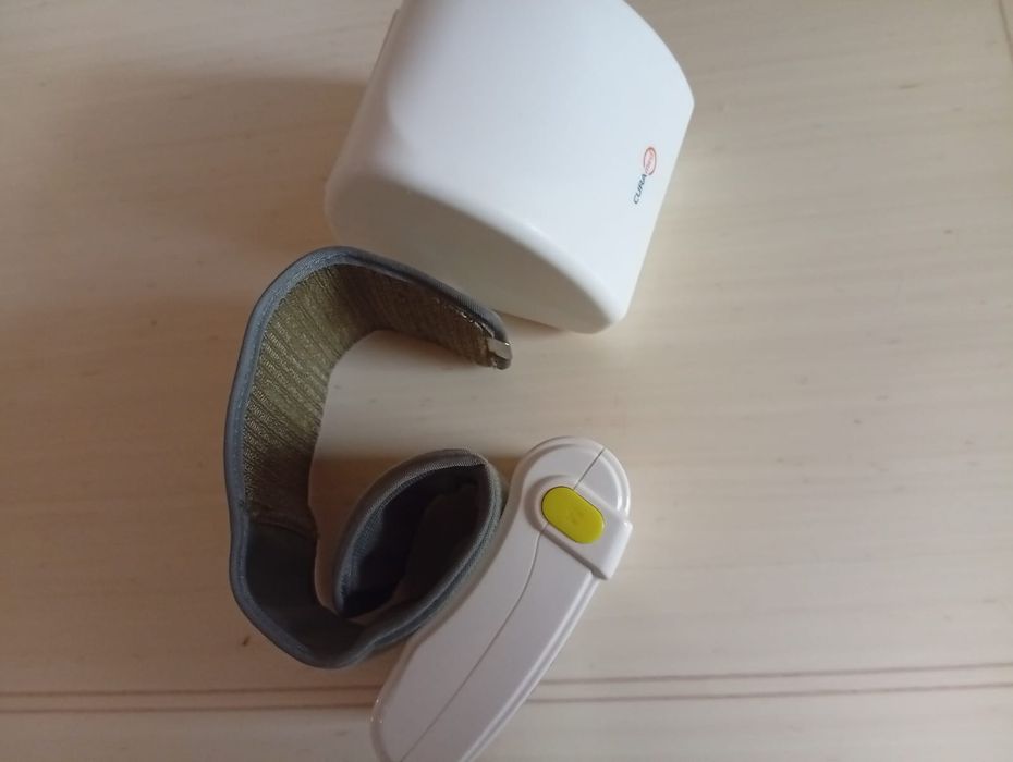 Тонометр электронный Curamed Германия