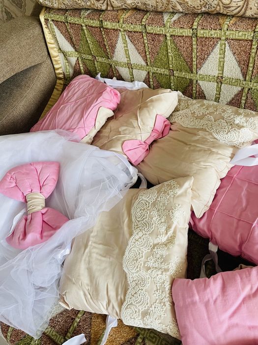 Бортики на кроватку набор