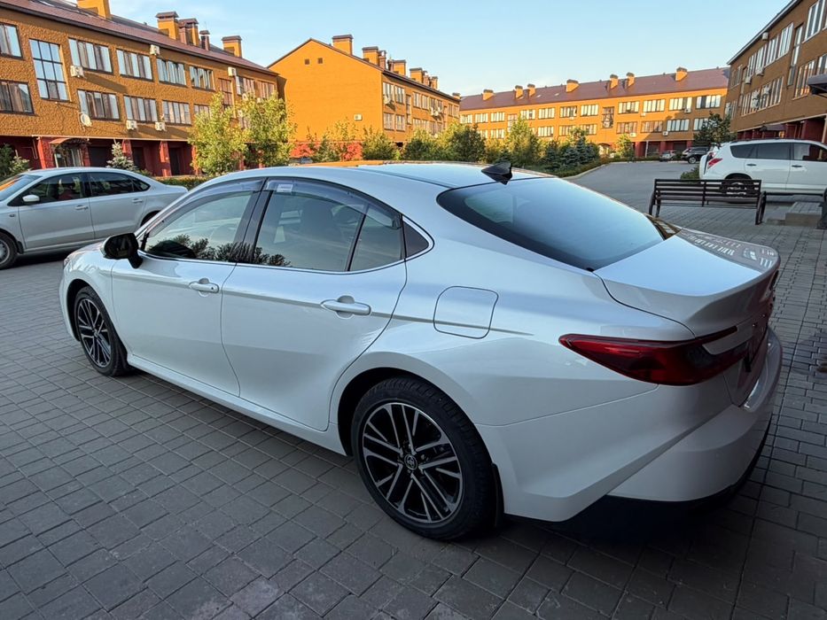 Toyota camry hybrid