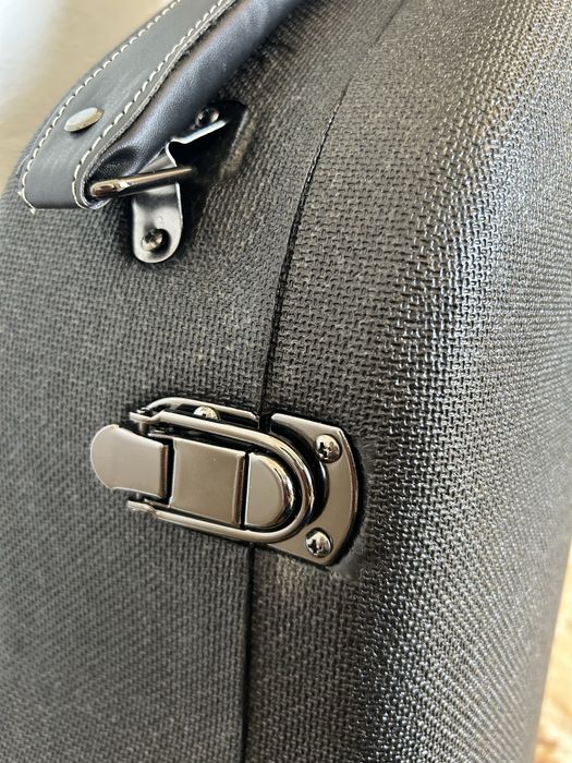 Распродажа! Кейс для гитаты