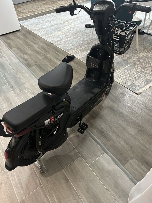 Электроскутер новый