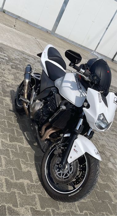 Kawasaki z750.