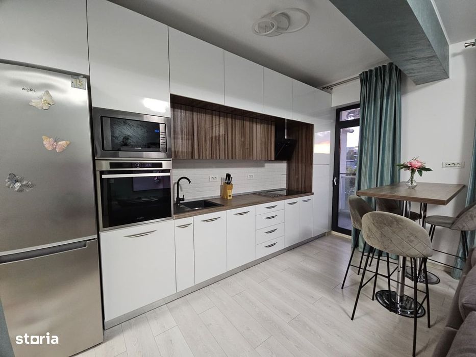 Campus, 3 camere decomandat, termen lung, loc parcare acoperit