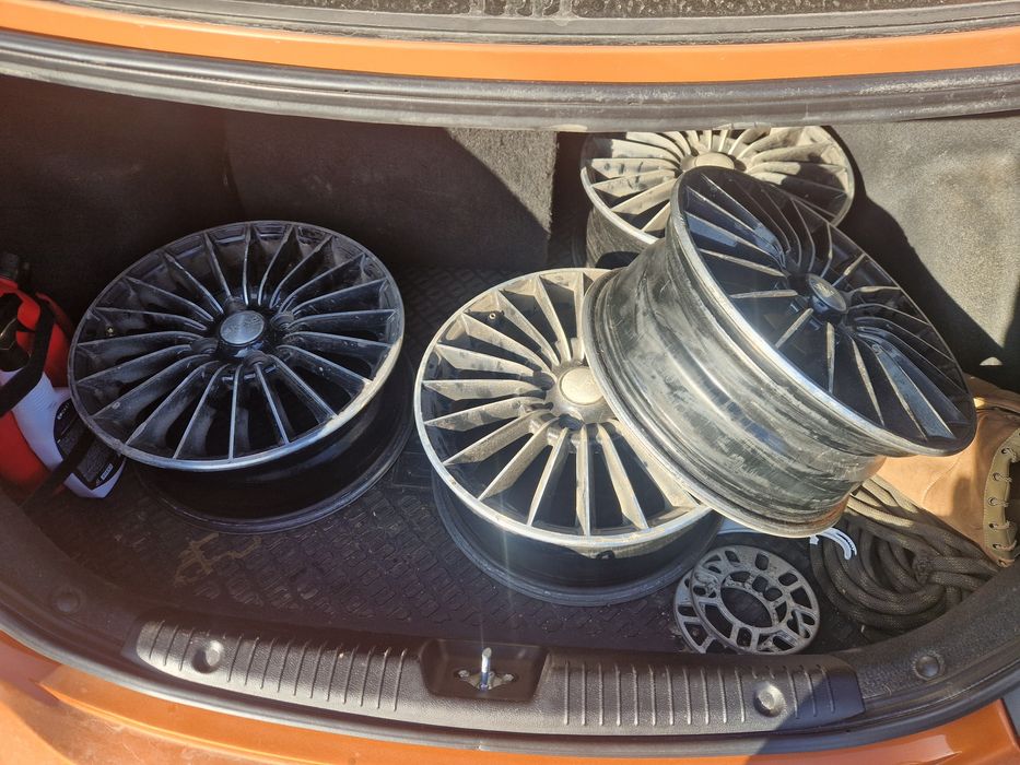 Продам титановые диски  R15