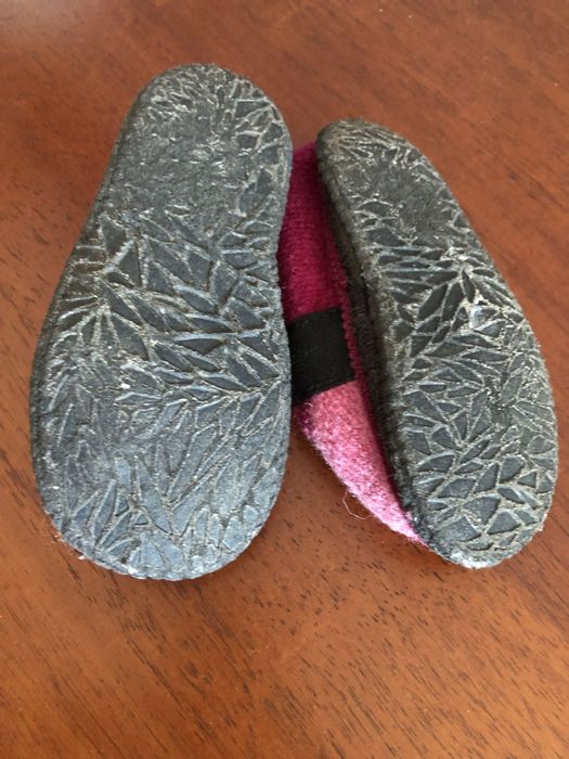 Papuci de casă din lână m23 (14 cm)