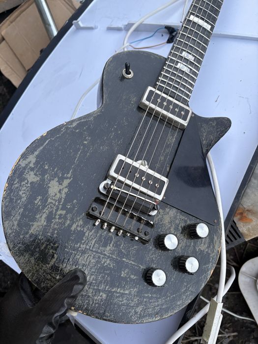 продам гитара 5000