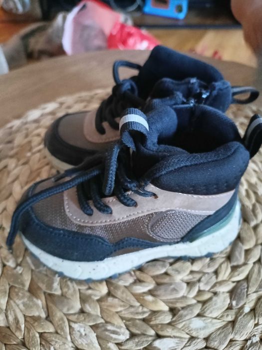 Geox бебешки обувки