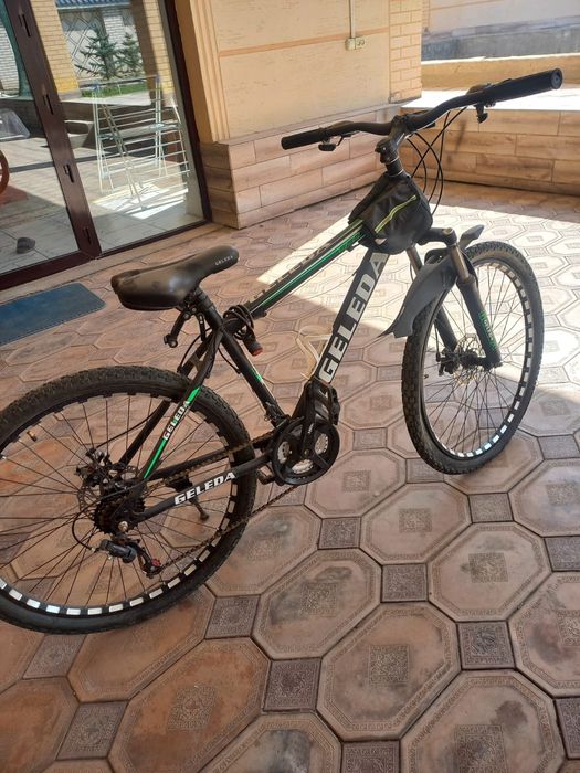 Велосипед б.у новый хорошее состояние