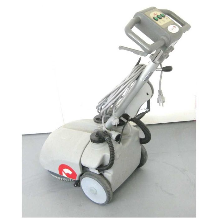 Masina pentru spalat si aspirat pardoseli COMAC Vispa 35E, alimentare 230V, productivitate 1050 mp/h