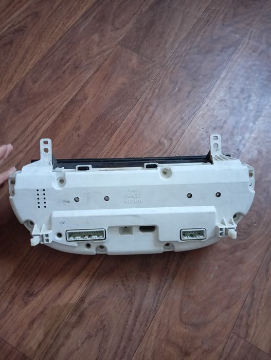 шиток прибор б/у