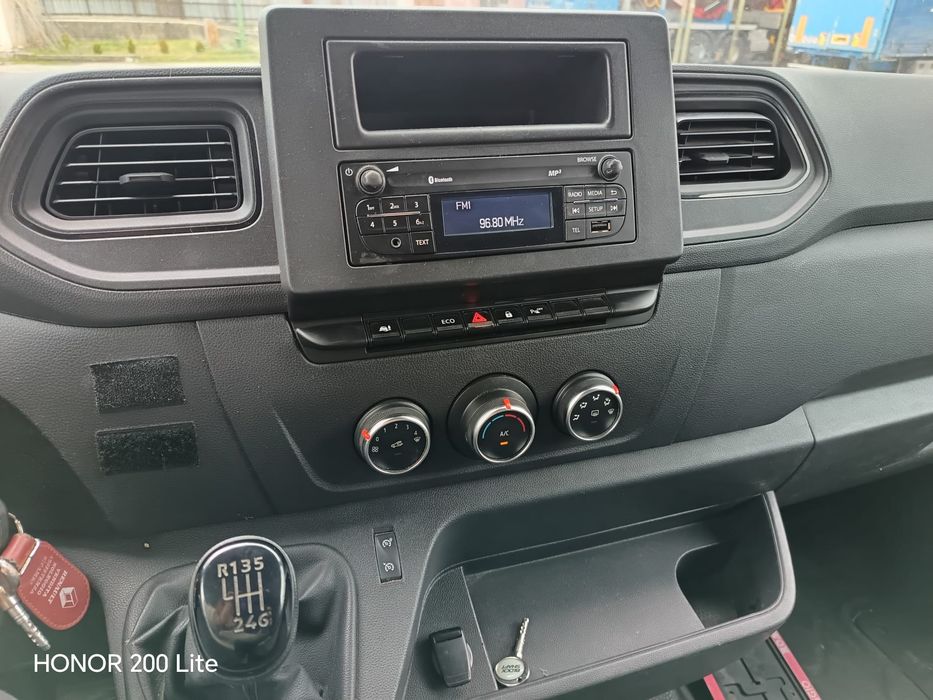 Renault Master бус