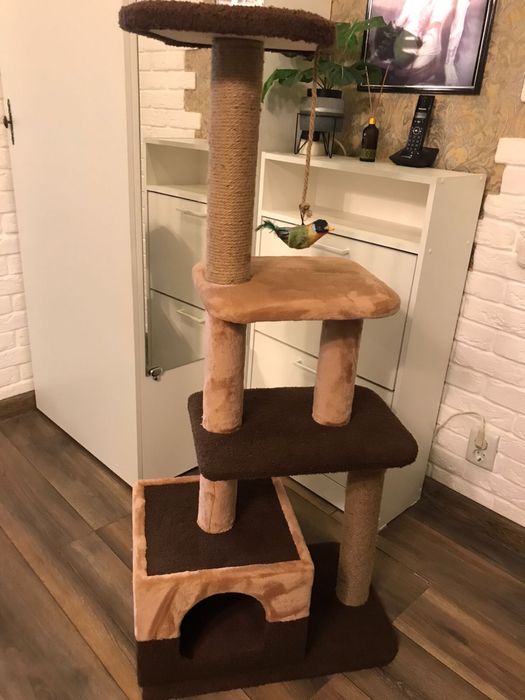 Кошачий домик в три уровня