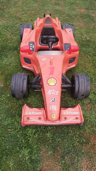 Детски булит на ферари