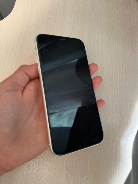 Iphone 11 с гарантией