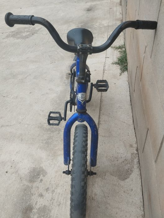 Велосипед жүріп тұр минус жоқ бағасы 13000тг келесім бар