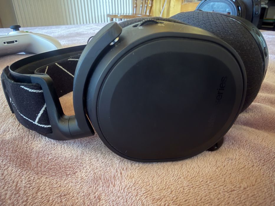 SteelSeries Arctis 7+ Wireless – Stare foarte bună