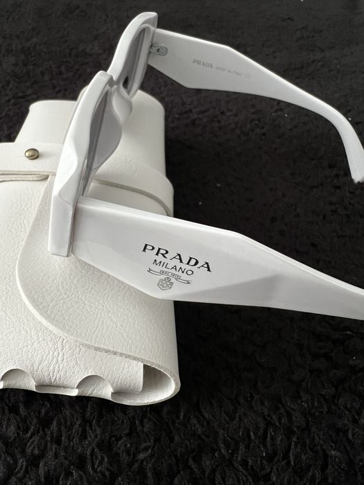 Дамски очила Prada