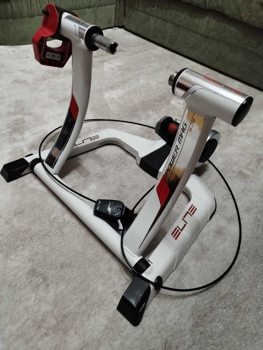 Home Trainer ELITE QUBO Power Mag cu senzor Misuro B+