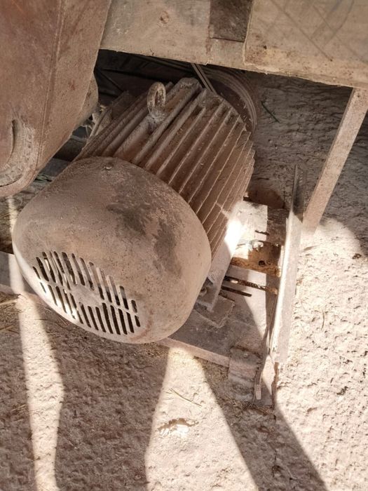 Продам дробилка срочно