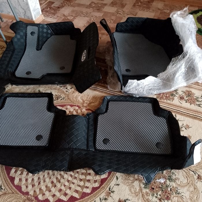 Продам 10Dковрики