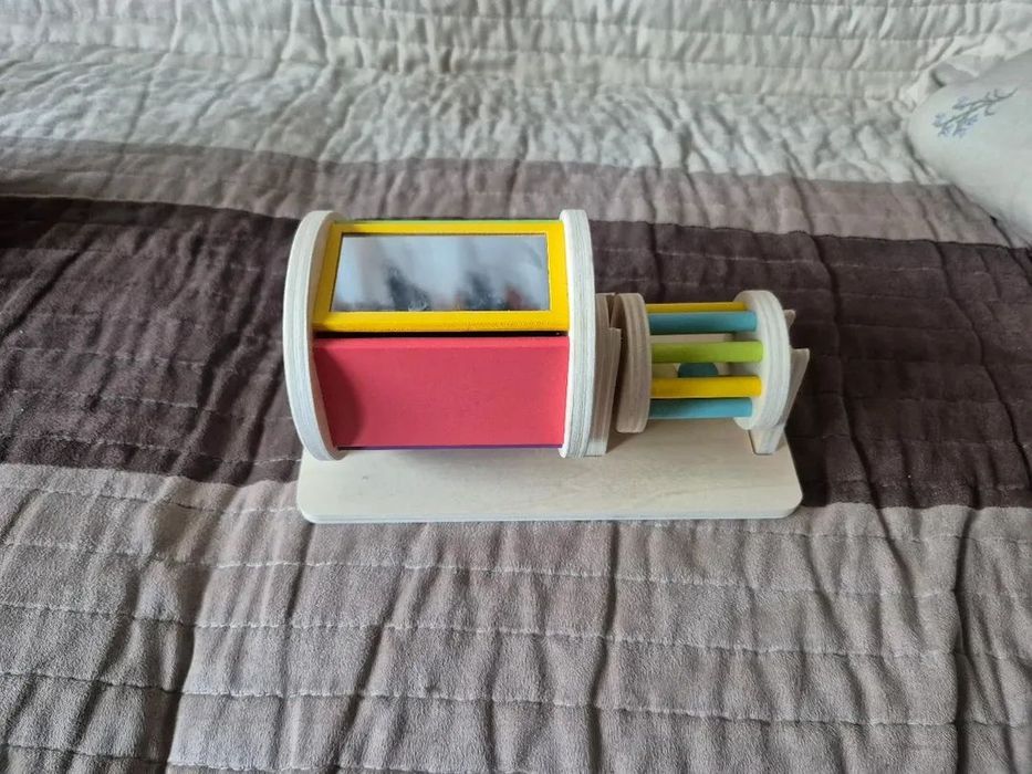 Lot jucarii bebe 9-12 luni