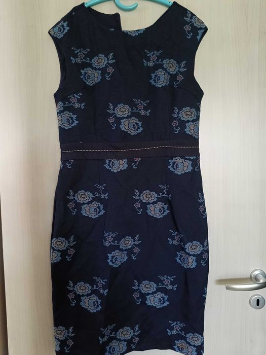 Рокля за всякакви поводи