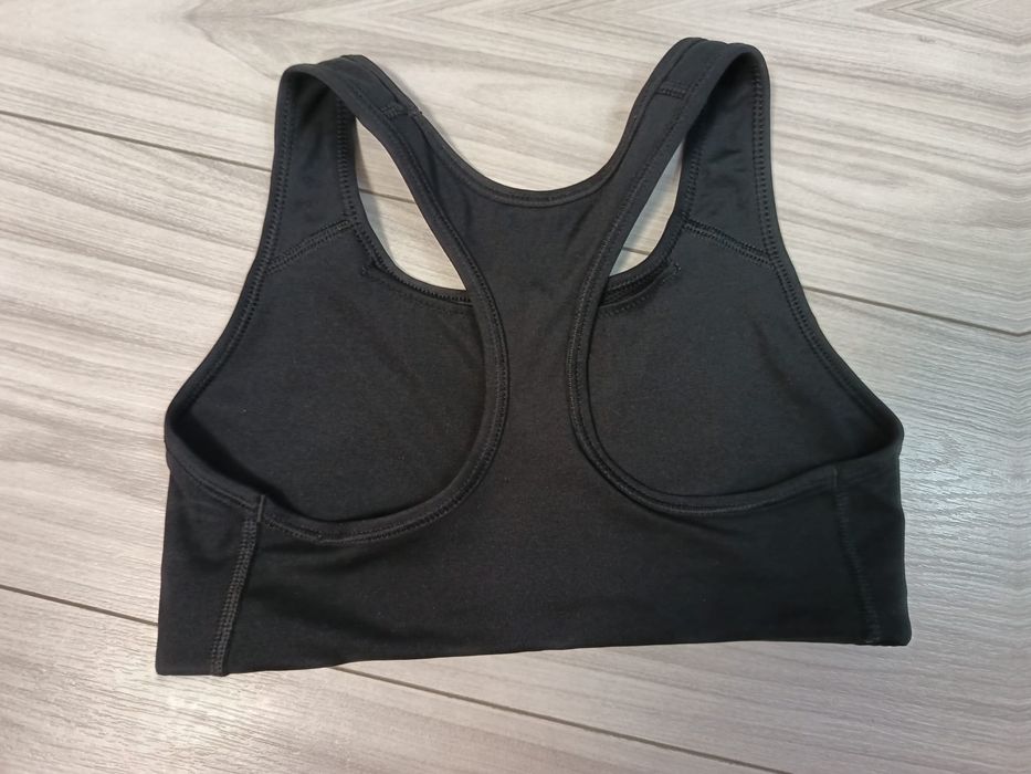 Nike bustiera dama