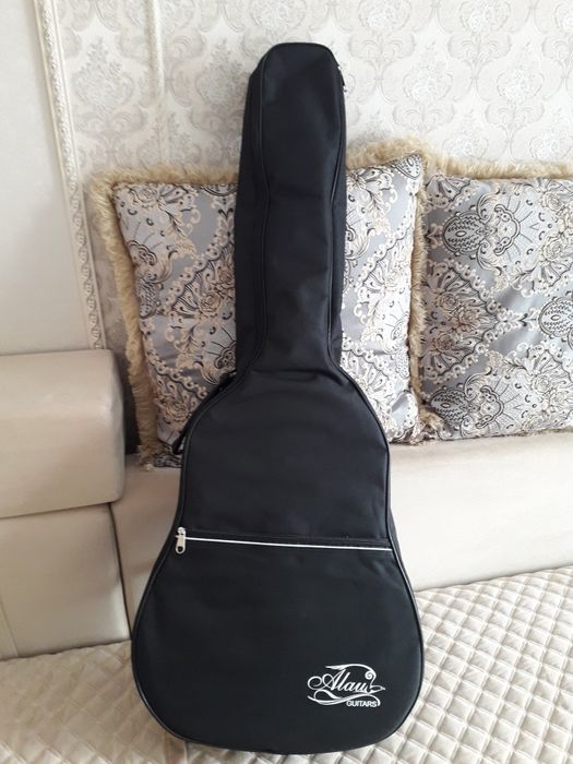 Лиза Спаркс қара адамдармен порнода