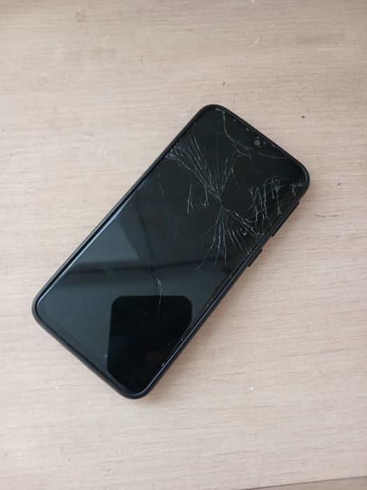 Продам самсунг а40