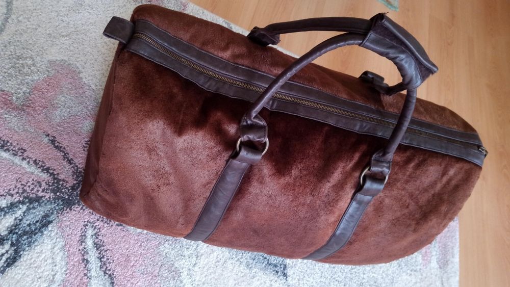 Diferite posete noi .