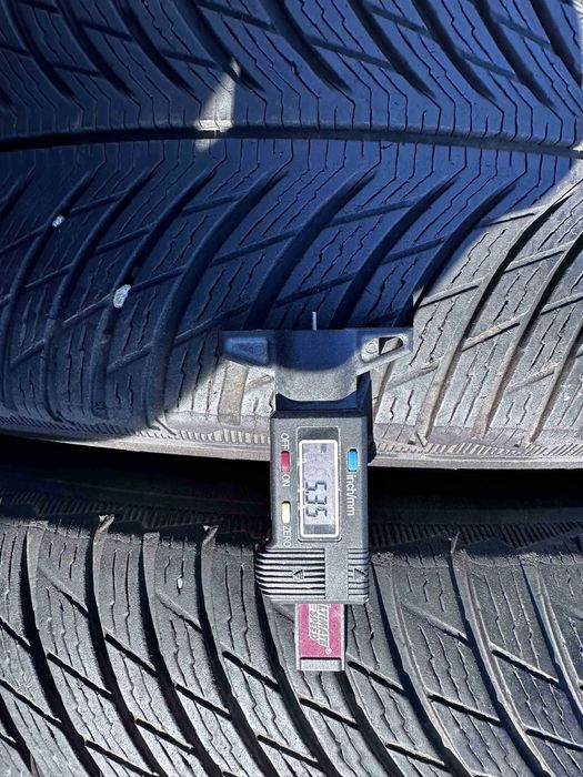 SET 4 Anvelope Iarna 225/60 R18 MICHELIN Pilot Alpin 5 ZP SUV Runflat