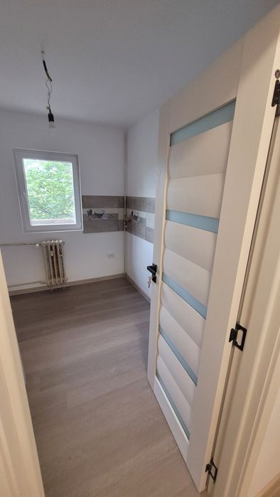 Apartament de închiriat
