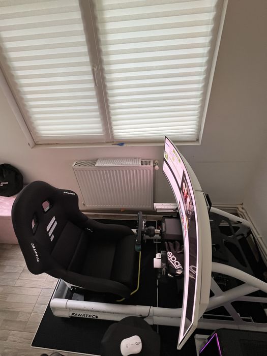 Simulator curse+monitor