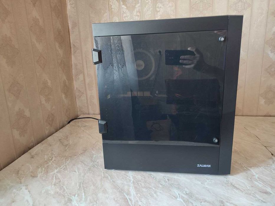 Продаю отличный игровой комплект.