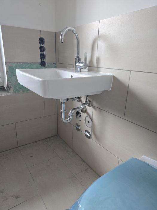 Prestez servicii ptr instalații sanitare. Centrale, incalzire  in pardoseală etc pentru contact sunati la 0740380535