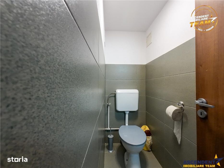 FILM! Rezidential Spatiu comercial consacrat + teren intravilan, Fotos