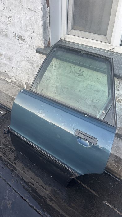 продам дверь ауди 80 б3