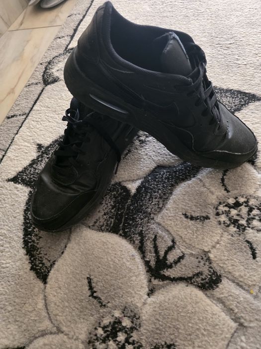 Nike маратонки найк
