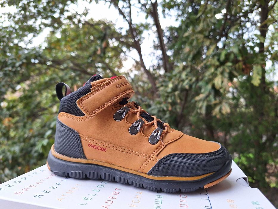 Нови обувки/боти/ботуши/апрески - Geox, Camper, Skechers - н. 28