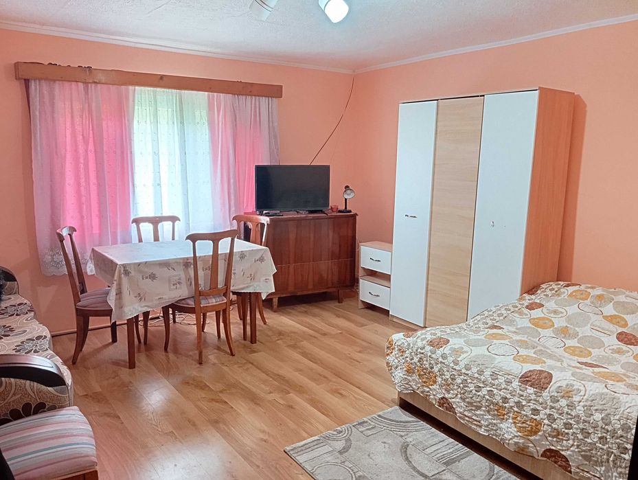 Casa cu 2 camere in Sovata str. Vanatorilor nr.19