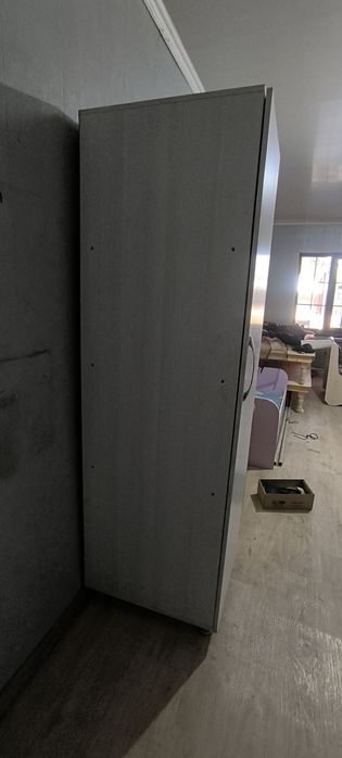 Шкаф сатылады 10000