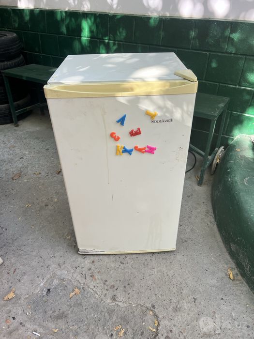 Продается холодильник
