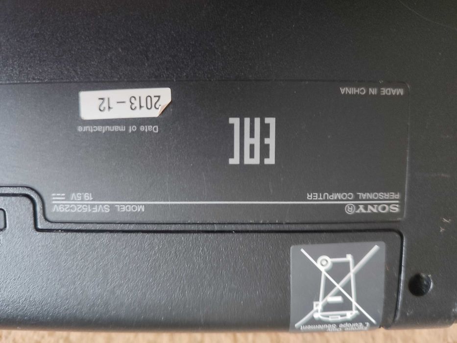 Продам ноутбук Sony SVF152C29V