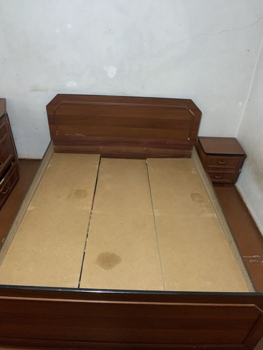 мебель кроватла посуда!!!